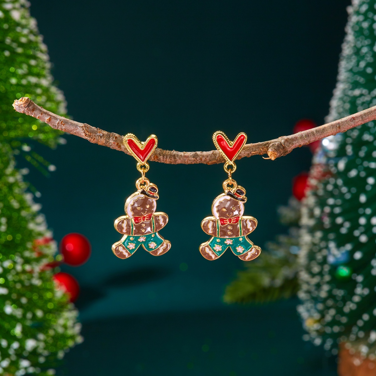 Christmas Enamel Earrings Red  - Mens Xmas Fashion recension och pris